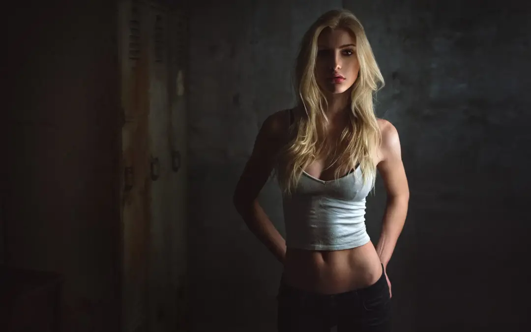 Fashion Forward: Your Daily Dose of Glamour